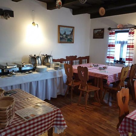 Kemences Porta Hotel Hollókő Екстериор снимка